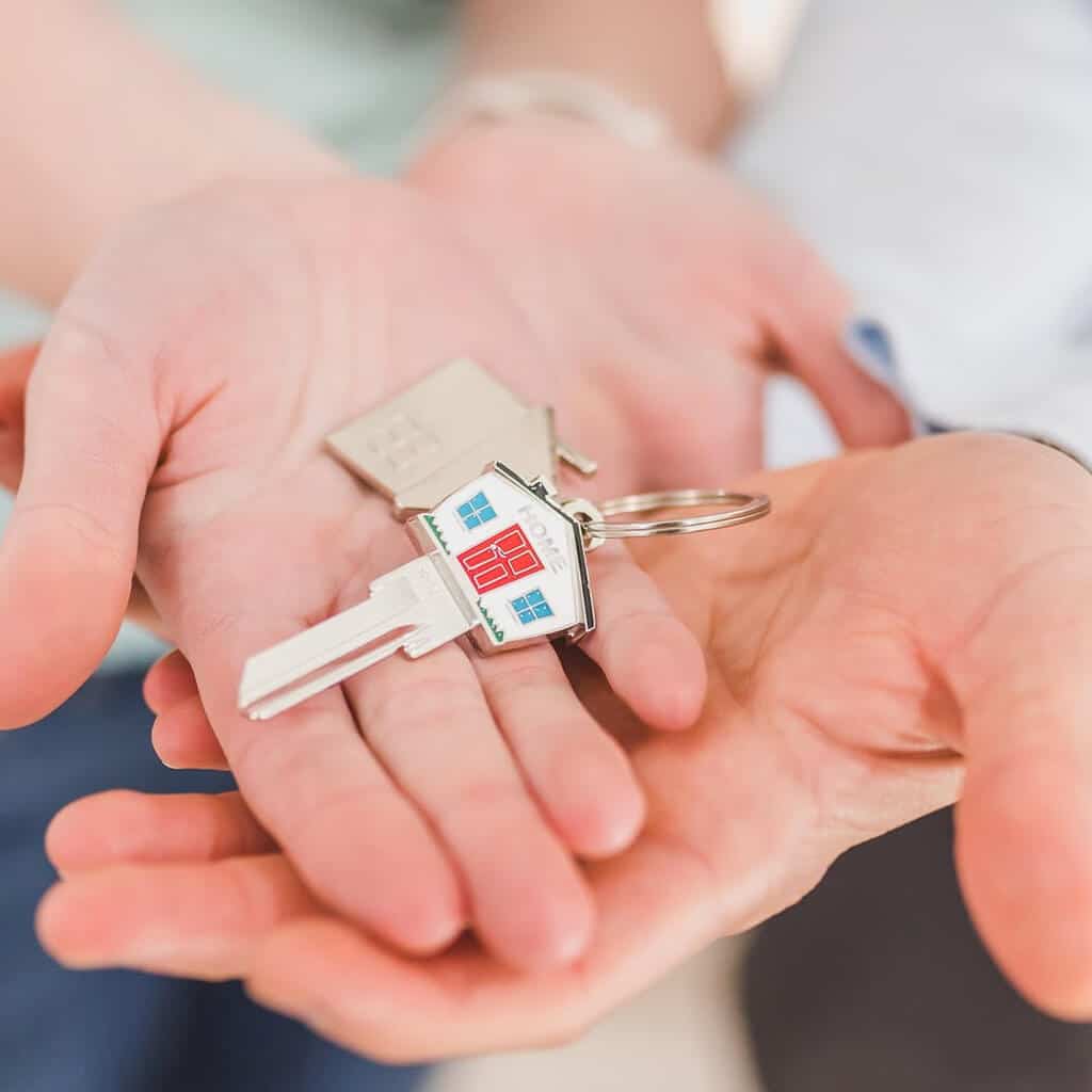 Lawyer to Buy a House